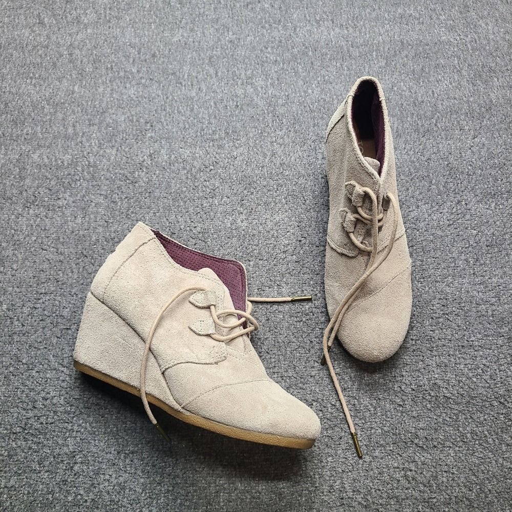 TOMS Suede Wedge‎ Booties Womens 7.5 Tan Excellent Lace Up Chukka Desert Boots